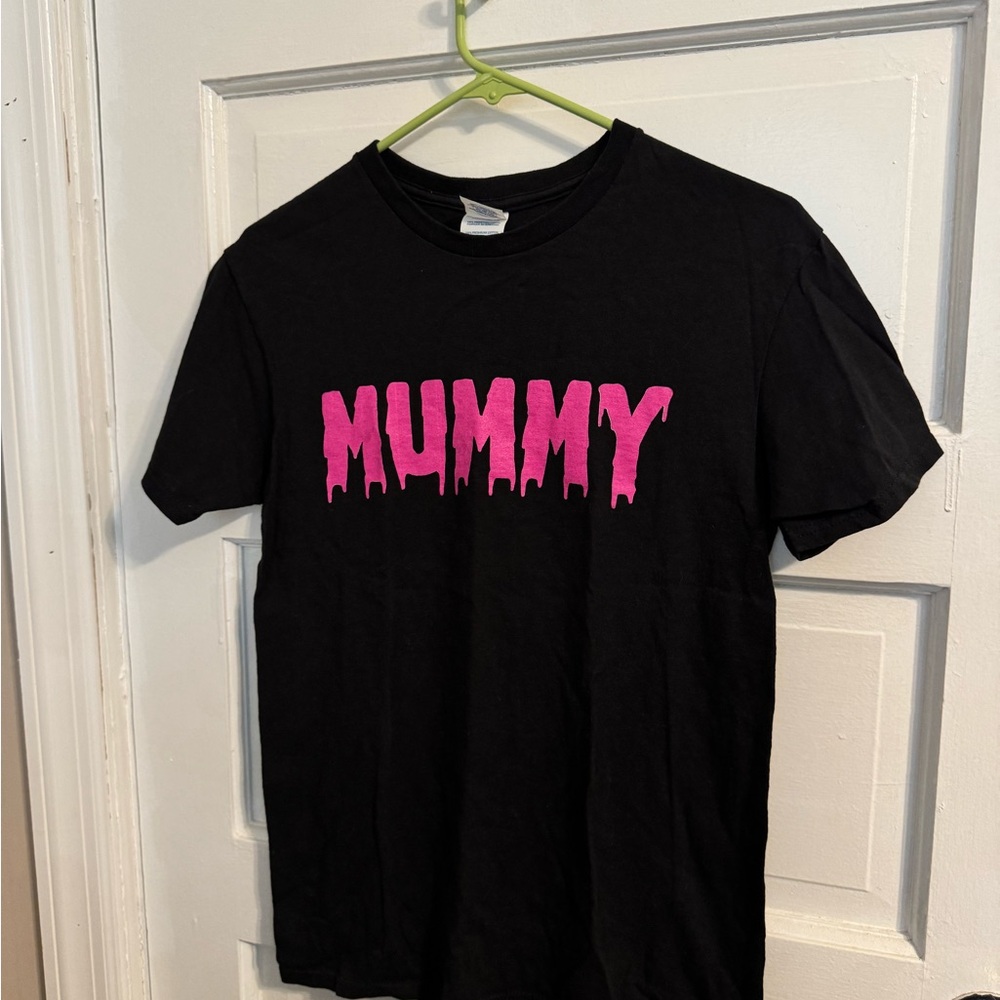Delta Black Mummy Short Sleeve Tee